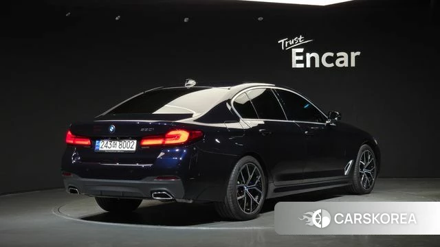 BMW 5 Series (G30) id 4981079 из Кореи 12