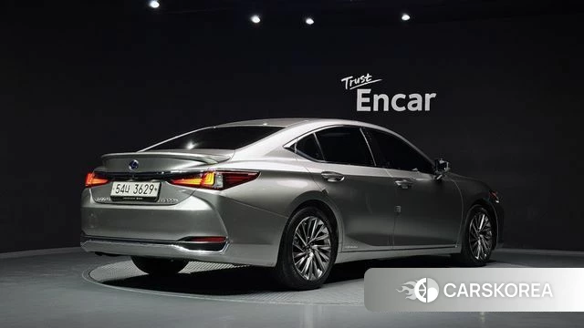 Lexus ES300h 7th generation id 5013760 из Кореи 12