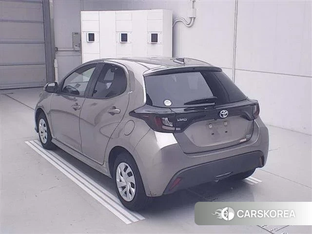 Toyota Yaris 2021 из Японии, фото 2