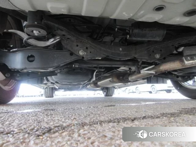 Nissan Elgrand 2022 из Японии, фото 2