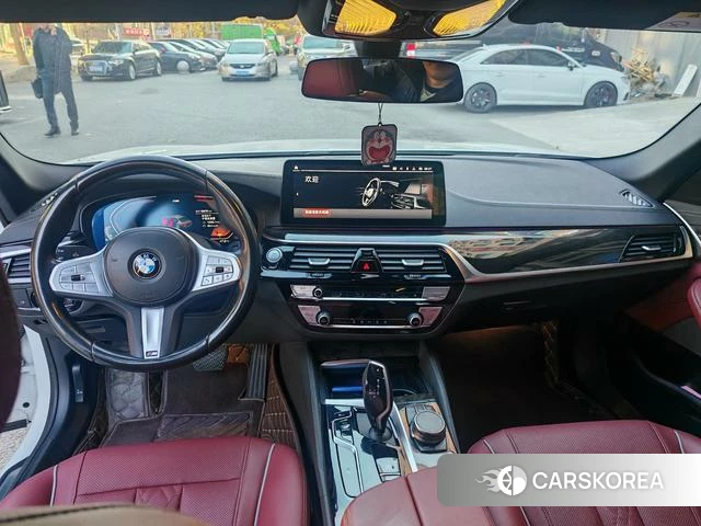 BMW 5 series 2023 Белый из Китая, фото 4