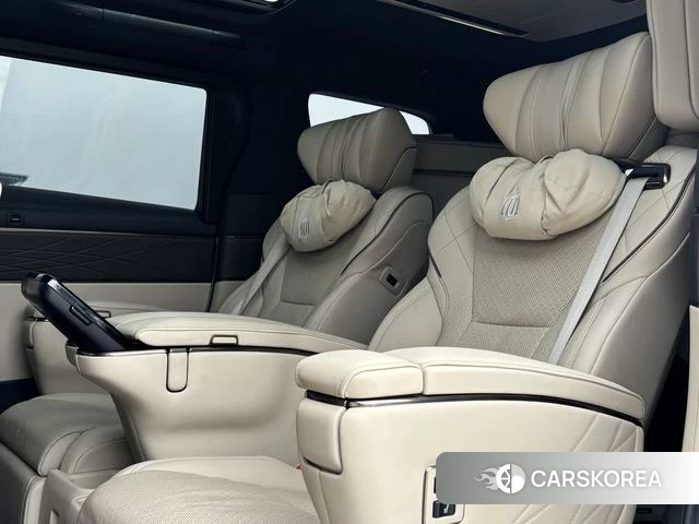 Toyota Vellfire 2024 Темно-серый из Китая, фото 2