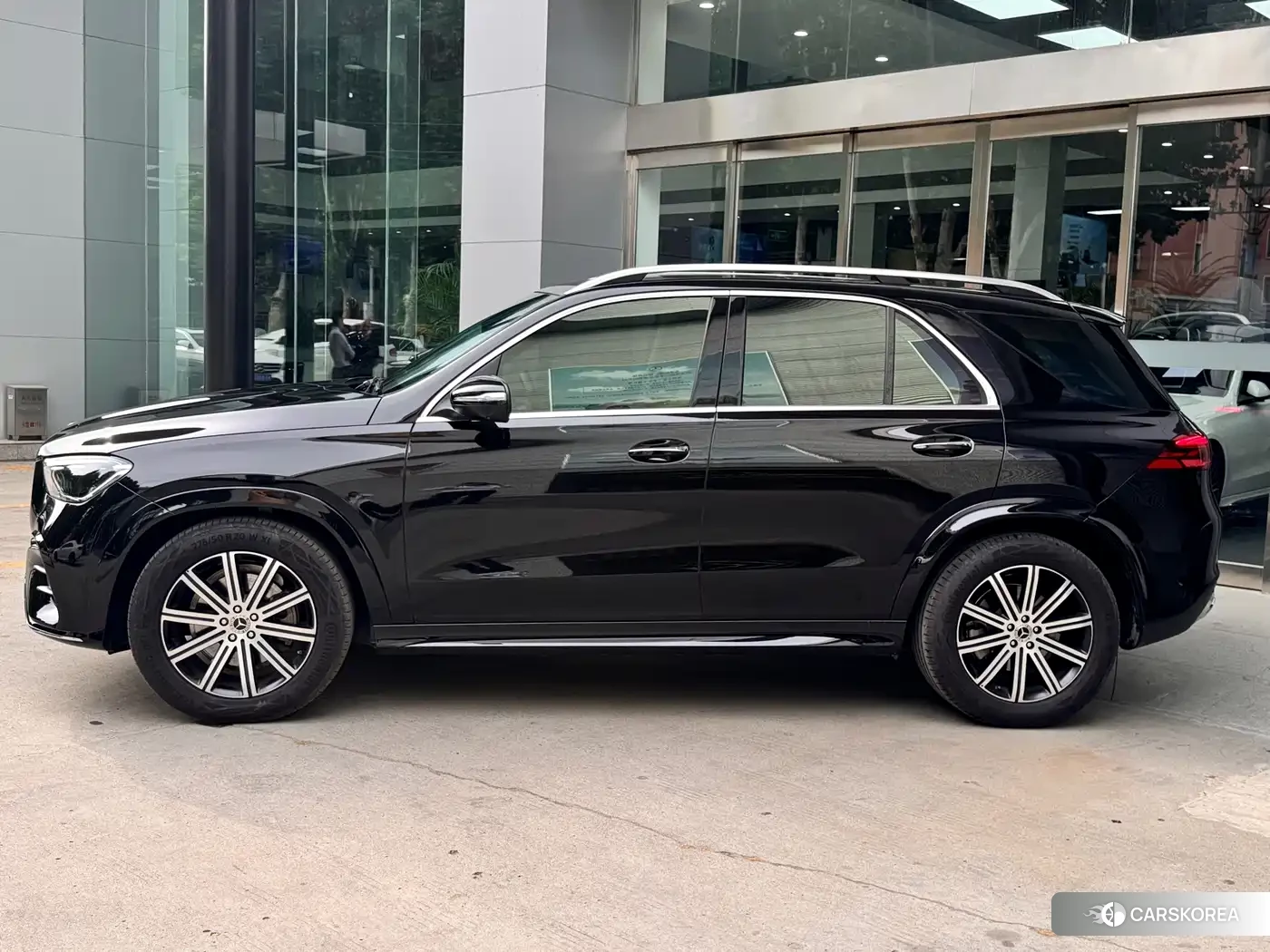 Mercedes-Benz GLE 2025 Черный из Китая, фото 6