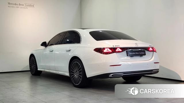 Mercedes-Benz E-Class W214 2026 Белый из Кореи, фото 6