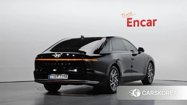 Hyundai Grandeur Hybrid (GN7) id 5052736 из Кореи 12