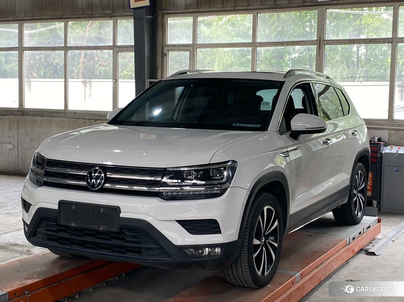Volkswagen Tharu 2020 Белый из Китая, фото 2