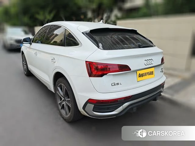 Audi Q5L 2022 Белый из Китая, фото 2