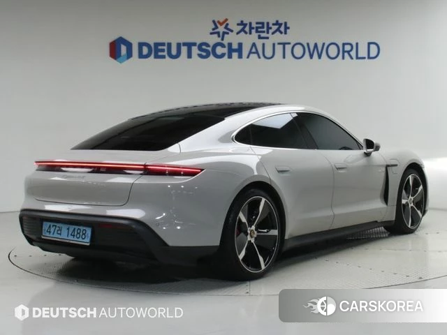 Porsche Taycan id 5028350 из Кореи 12
