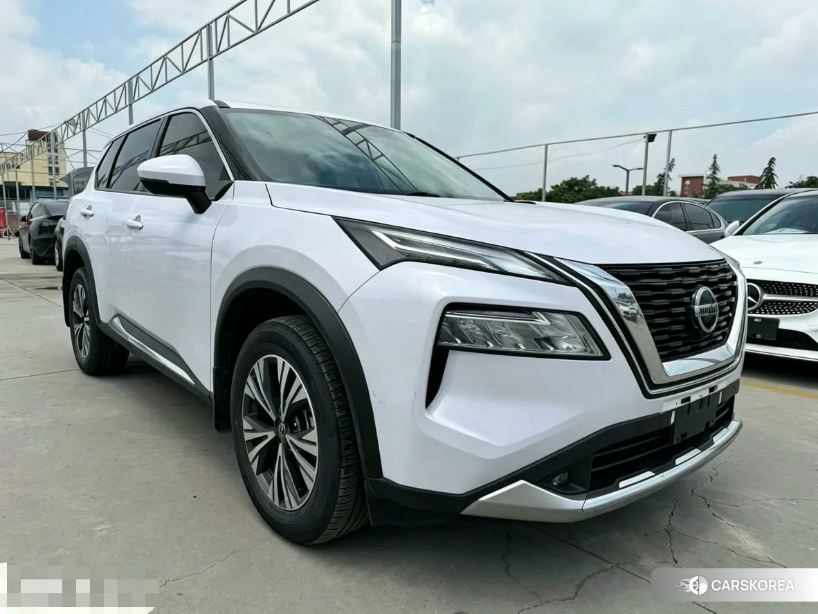 Nissan X-Trail 2021 Белый из Китая, фото 2