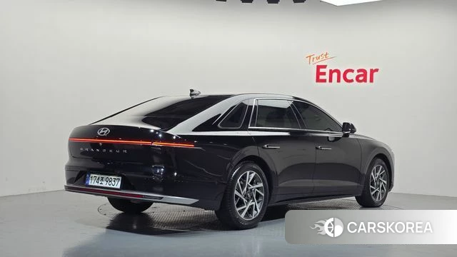 Hyundai Grandeur Hybrid (GN7) id 5039790 из Кореи 12