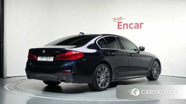 BMW 5 Series (G30) id 4943829 из Кореи 12