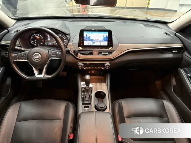 Nissan Altima 2022 Черный из Китая, фото 2