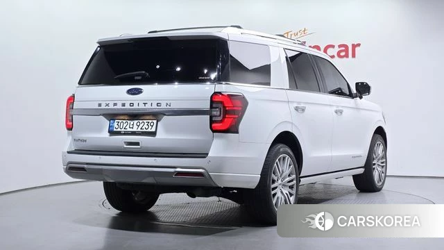 Ford Expeditation id 4991445 из Кореи 12