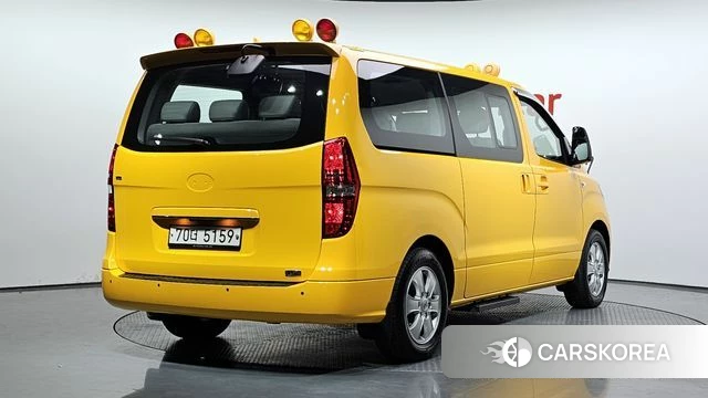 Hyundai The New Grand Starex id 4992670 из Кореи 12