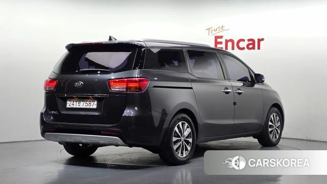 Kia All New Carnival id 5054784 из Кореи 12