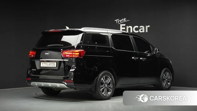 Kia The New Carnival id 5035290 из Кореи 12