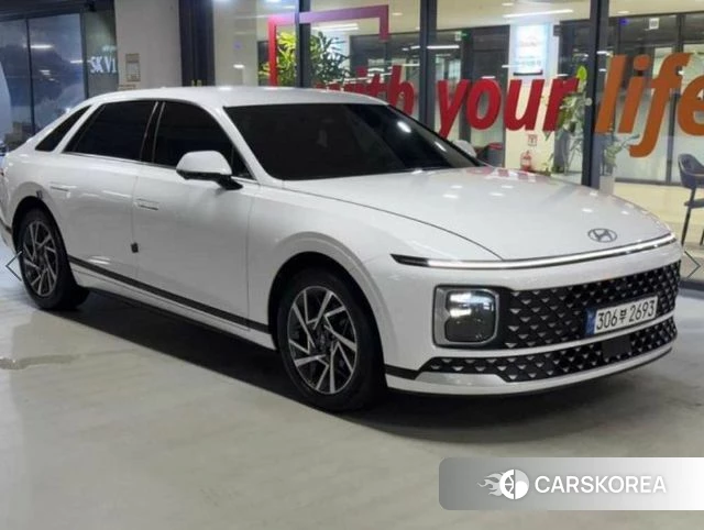 Hyundai Grandeur (GN7) id 5000606 из Кореи 12