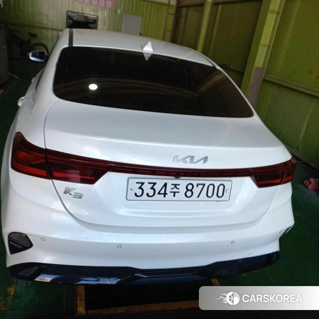 Kia The New K3 2nd generation 2023 Белый из Кореи, фото 2