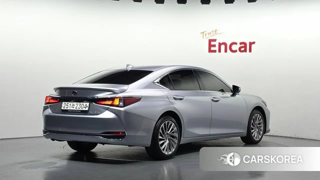 Lexus ES300h 7th generation id 5045982 из Кореи 12