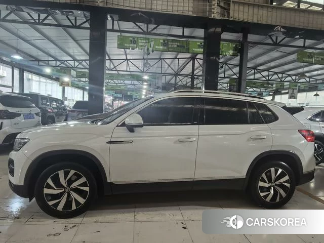 Volkswagen Tayron 2021 Белый из Китая, фото 2