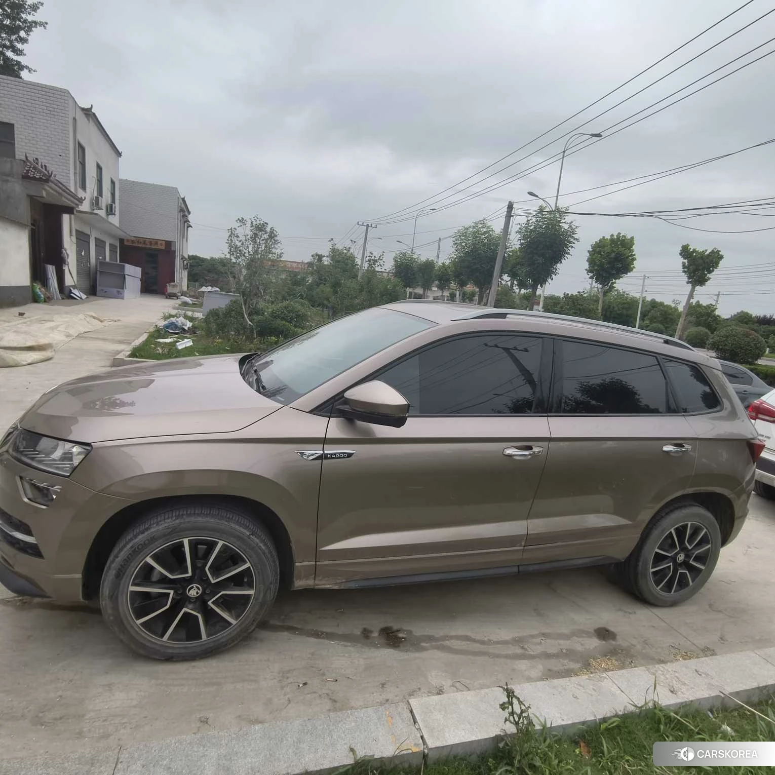 Skoda Karoq 2022 Коричневый из Китая, фото 5
