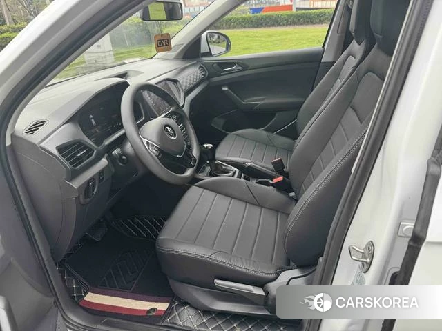 Volkswagen T-Cross 2023 Белый из Китая, фото 3