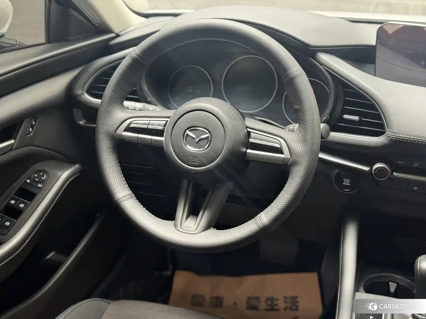 Mazda 3 2024 Белый из Китая, фото 2