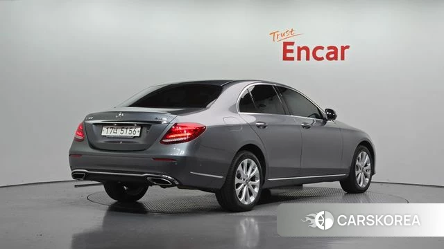 Mercedes-Benz E-Class W213 id 4960445 из Кореи 12