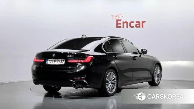 BMW 3 Series (G20) id 4942354 из Кореи 12