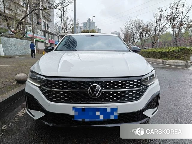 Volkswagen Lavida 2023 Белый из Китая, фото 4