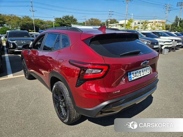 Chevrolet (GM Daewoo) Trax Crossover 2023 Красный из Кореи, фото 6