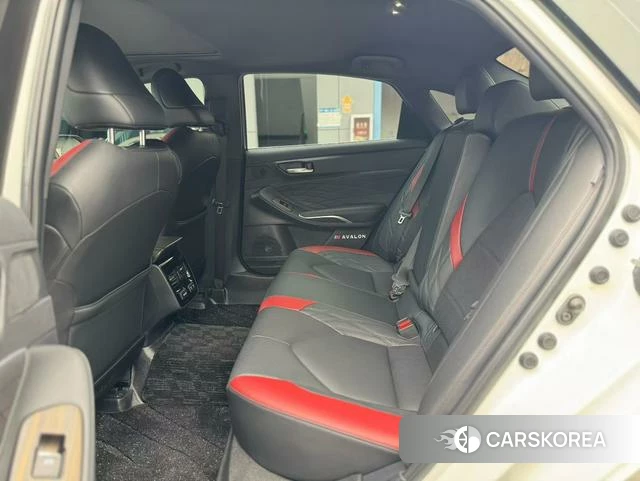 Toyota Avalon 2021 Белый из Китая, фото 2