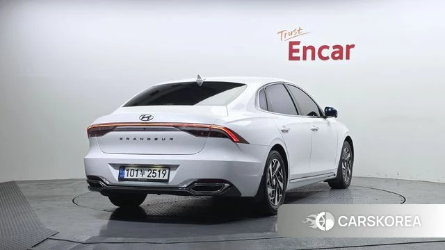 Hyundai The New Grandeur IG Hybrid id 3800454 из Кореи 12