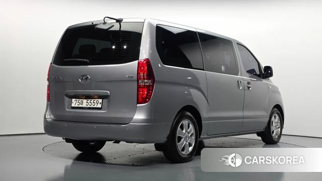 Hyundai The New Grand Starex id 5029470 из Кореи 12