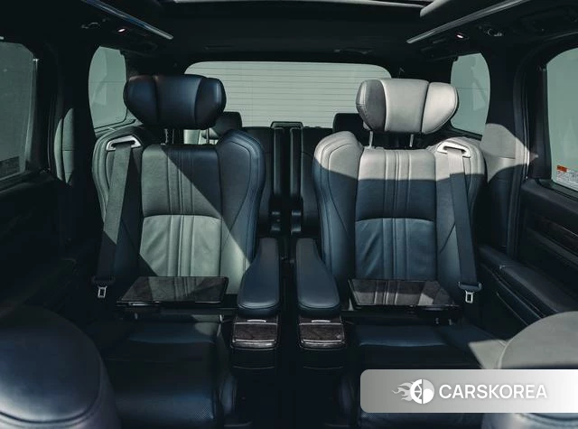 Toyota Alphard 2021 Белый из Китая, фото 4