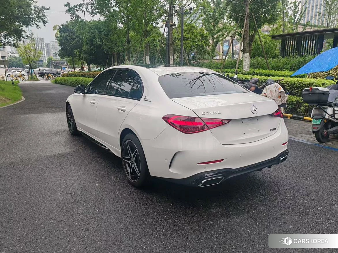 Mercedes-Benz C-class 2024 Белый из Китая, фото 2