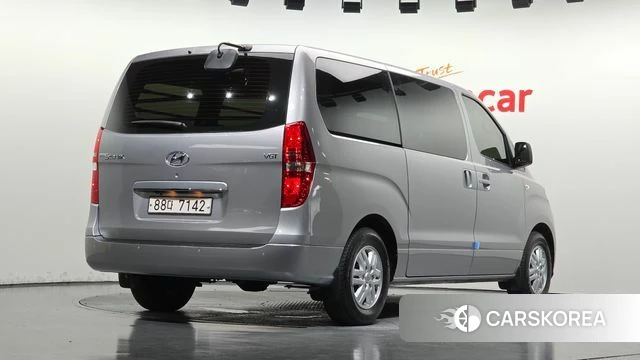 Hyundai The New Grand Starex id 4759257 из Кореи 12