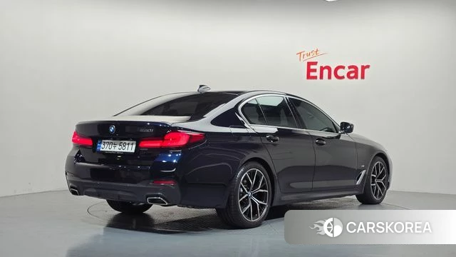 BMW 5 Series (G30) id 5016901 из Кореи 12