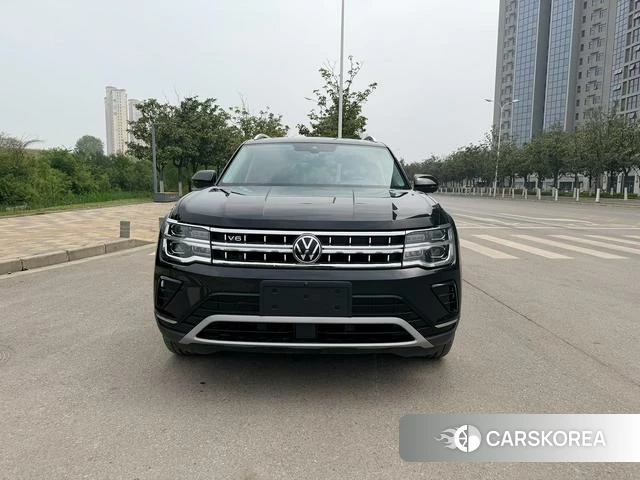 Volkswagen Teramont 2026 Черный из Китая, фото 2