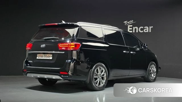 Kia The New Carnival id 4952974 из Кореи 12