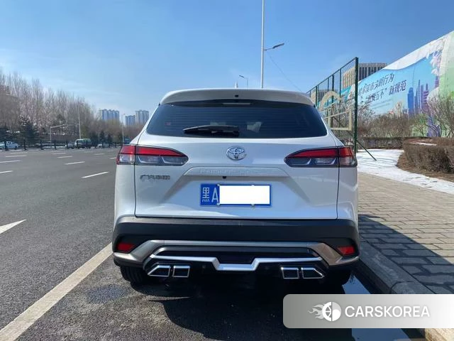 Toyota Frontlander 2023 Белый из Китая, фото 2