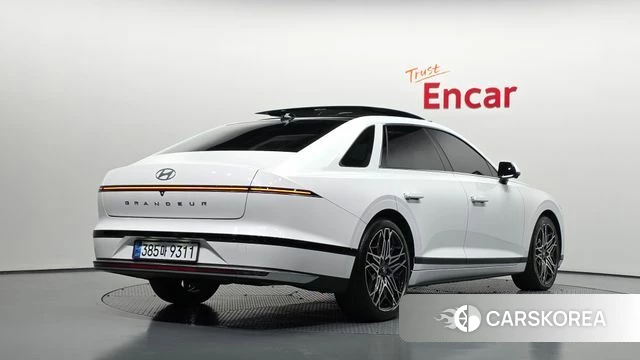 Hyundai Grandeur (GN7) id 5027016 из Кореи 12