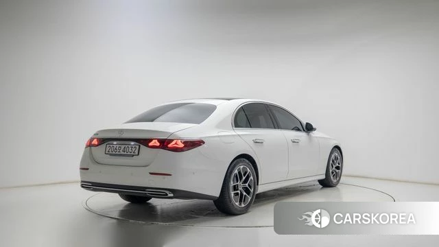 Mercedes-Benz E-Class W214 id 5020927 из Кореи 12