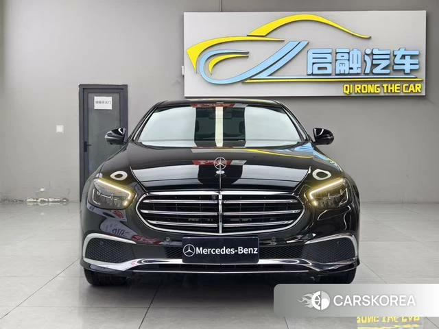 Mercedes-Benz E-Class 2023 Черный из Китая, фото 5