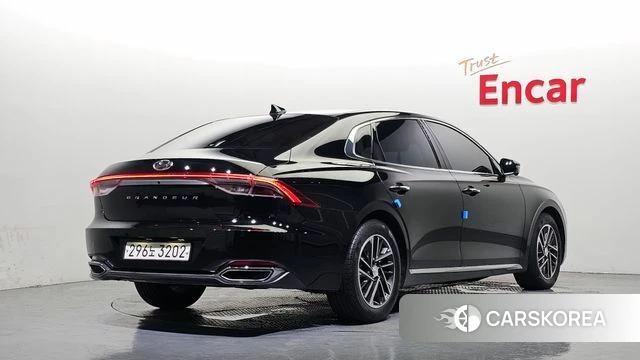 Hyundai The New Grandeur IG id 4657789 из Кореи 12