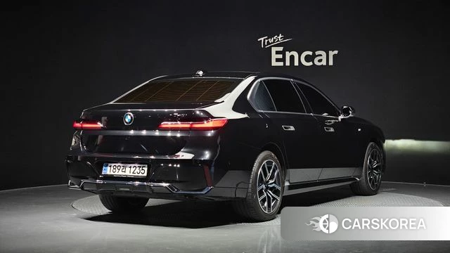 BMW 7 Series (G70) id 4985879 из Кореи 12