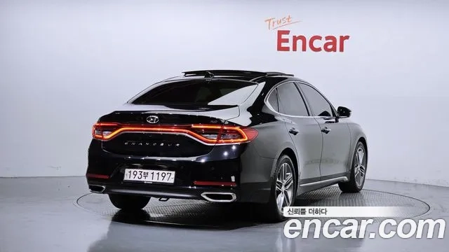 Hyundai Grandeur IG id 2882037 из Кореи 12