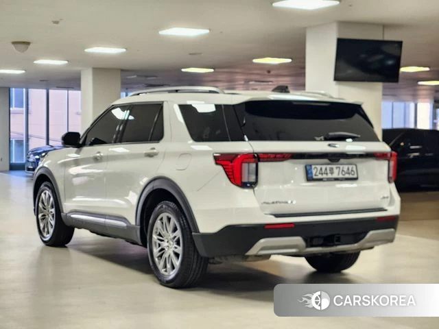 Ford Explorer 6th Generation id 5039097 из Кореи 12