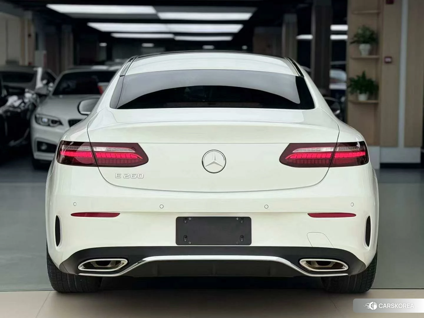 Mercedes-Benz E-Class 2021 Белый из Китая, фото 2