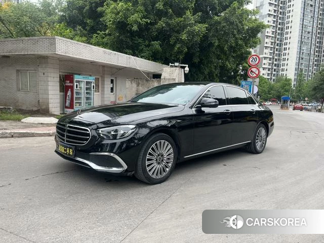 Mercedes-Benz E-Class 2022 Черный из Китая, фото 2